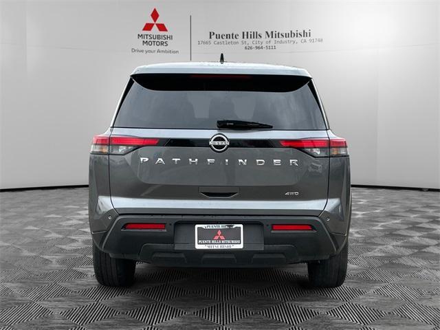 2023 nissan pathfinder s