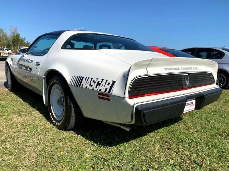 1981 pontiac trans am 75,000 miles white 5.0l v8 ohv 16v automatic