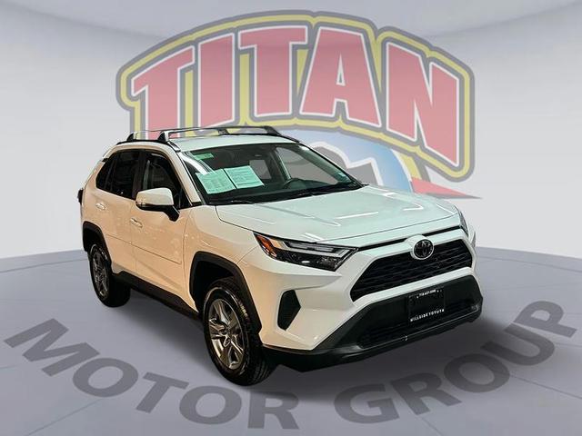 2022 toyota rav4 xle