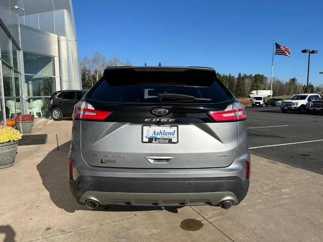 2022 ford edge titanium