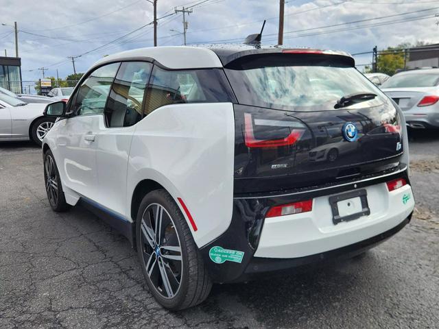 2014 bmw i3 base w/range extender