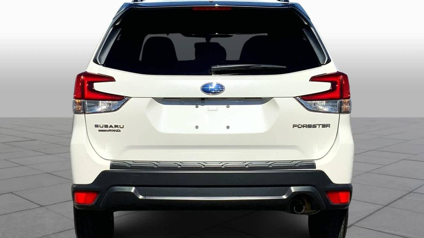 2024 subaru forester premium