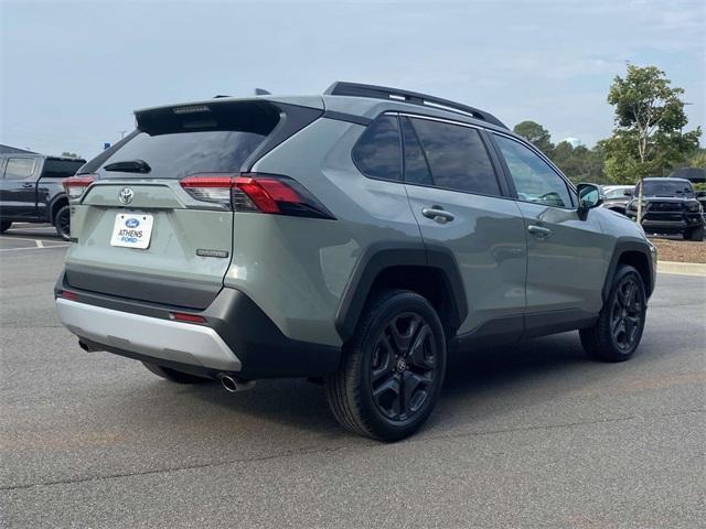 2022 toyota rav4 adventure