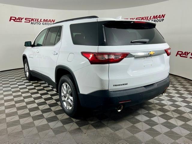 2019 chevrolet traverse lt cloth