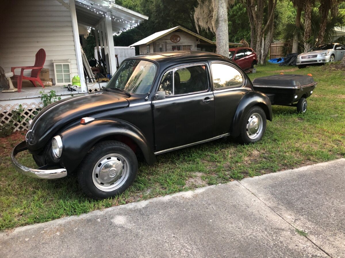 vw bug project! complete car with stuck motor & matching trailer- needs repair