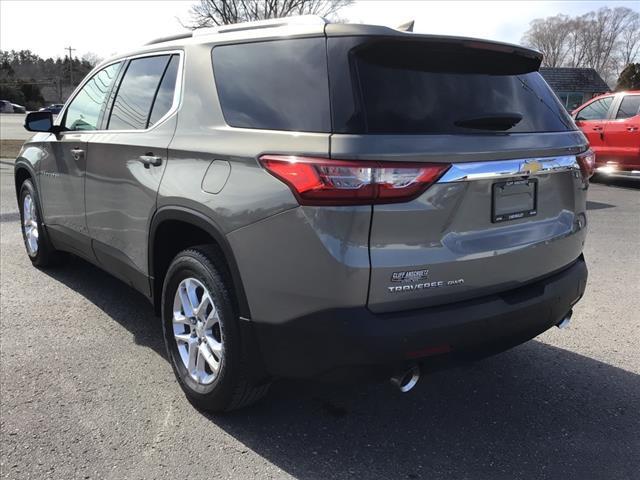 2018 chevrolet traverse lt cloth