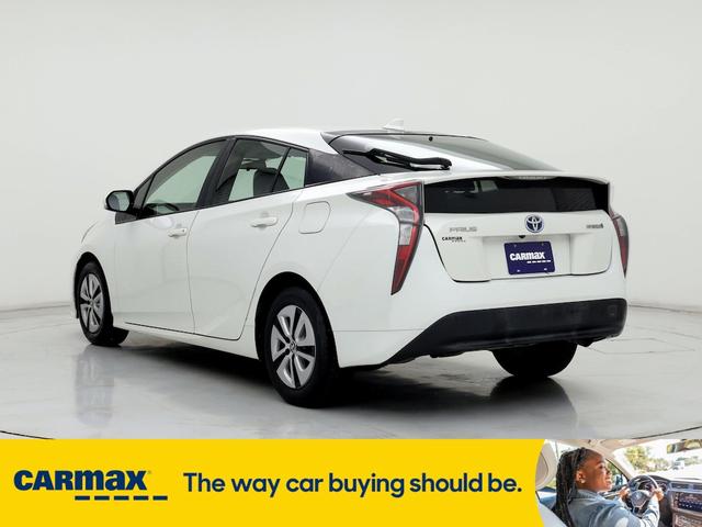 2016 toyota prius three