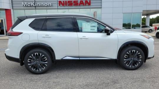 2024 Nissan Rogue platinum