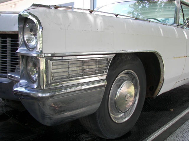 1965 cadillac sedan deville, complete car, great parts, barn find, good chrome