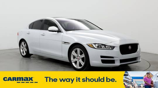 2017 Jaguar XE
