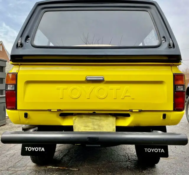 1982 toyota custom cab pickup
