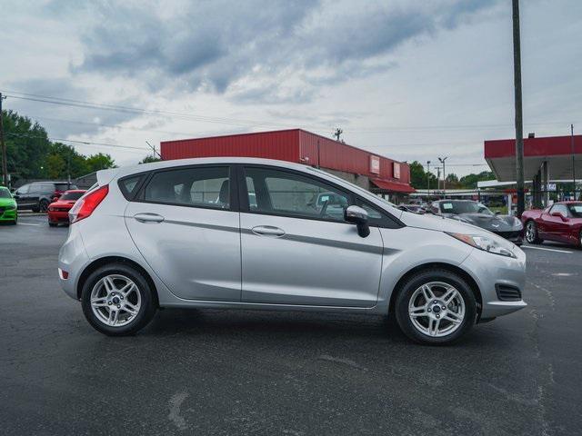 2019 ford fiesta se