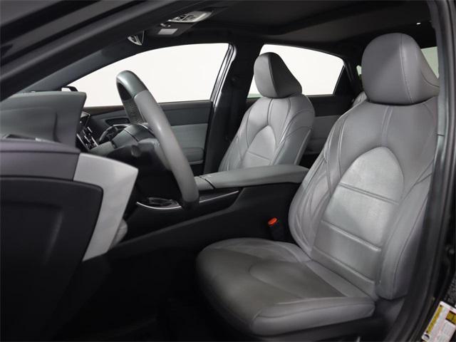 2020 toyota avalon hybrid limited