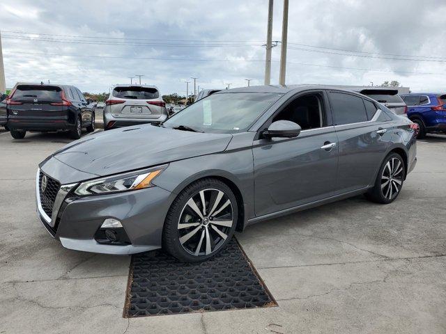2020 nissan altima 2.0 platinum