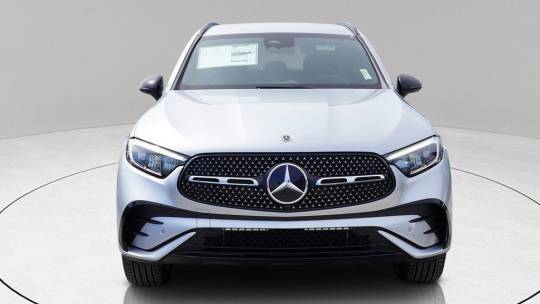 2025 Mercedes-Benz GLC