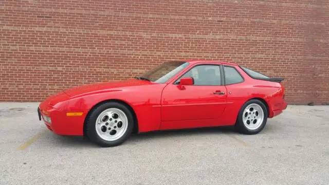 1986 porsche 944 turbo 2.5l i4 8v manual 5sp red coupe