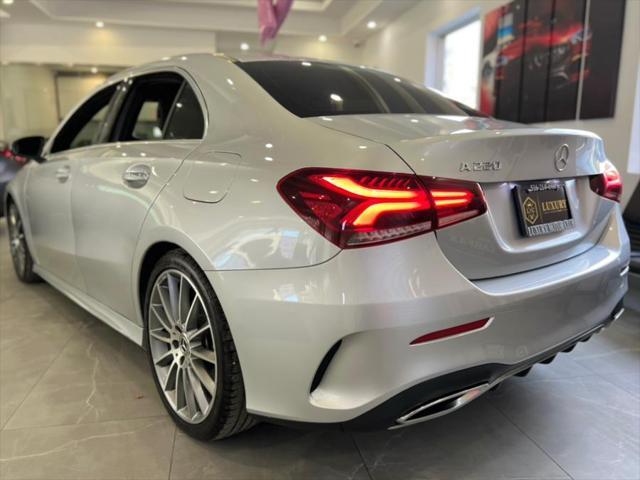 2022 mercedes-benz a-class a 220 sedan