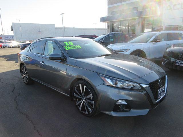 2020 nissan altima platinum fwd