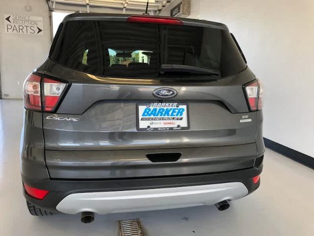 2018 ford escape se
