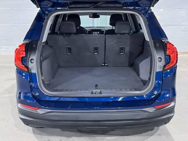 2022 gmc terrain sle in flushing, new york