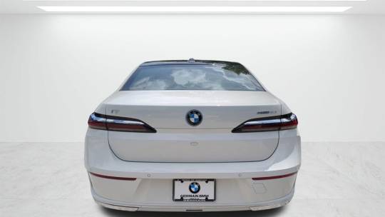 2024 BMW i7