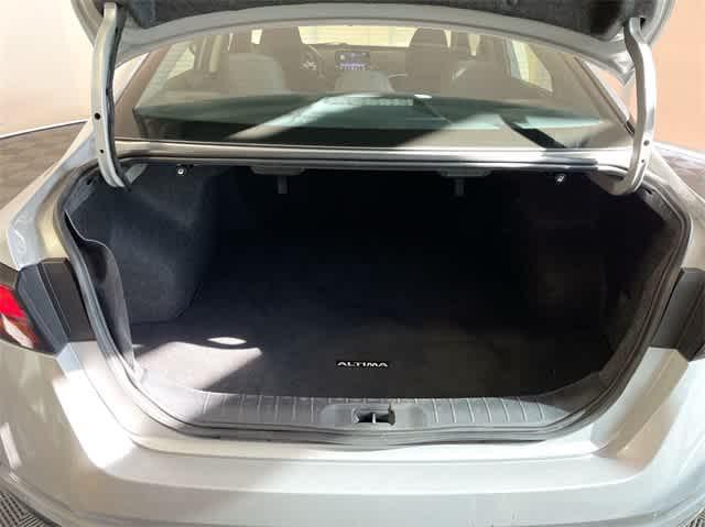 2023 nissan altima 2.5 sv