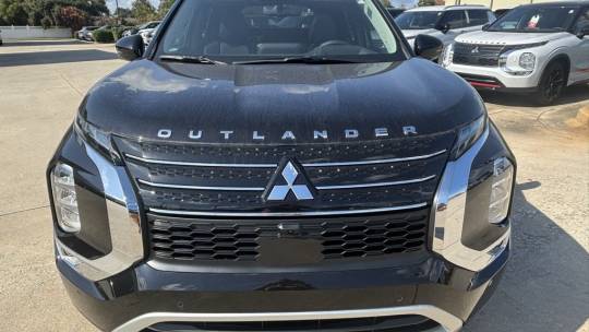 2024 Mitsubishi Outlander