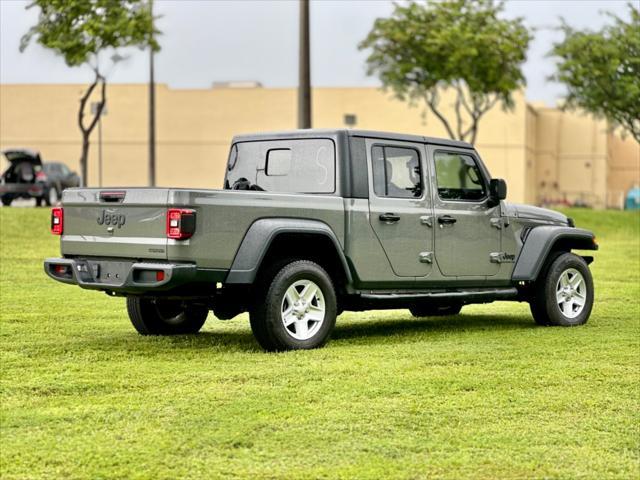 2020 jeep gladiator sport s