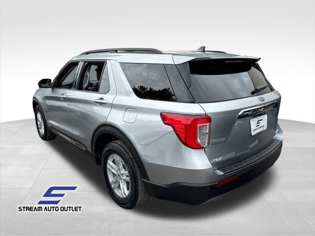 2021 ford explorer xlt