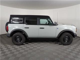 2023 Ford Bronco black diamond