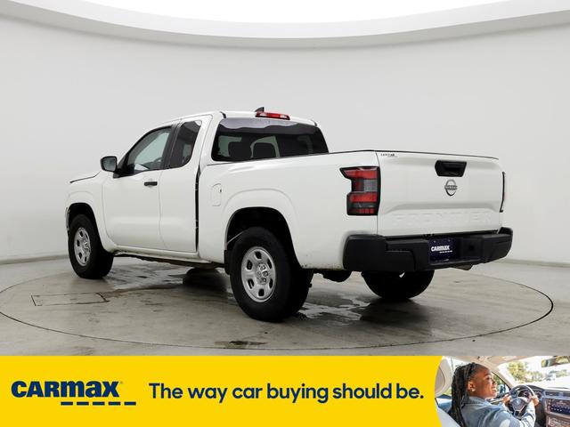 2022 nissan frontier s