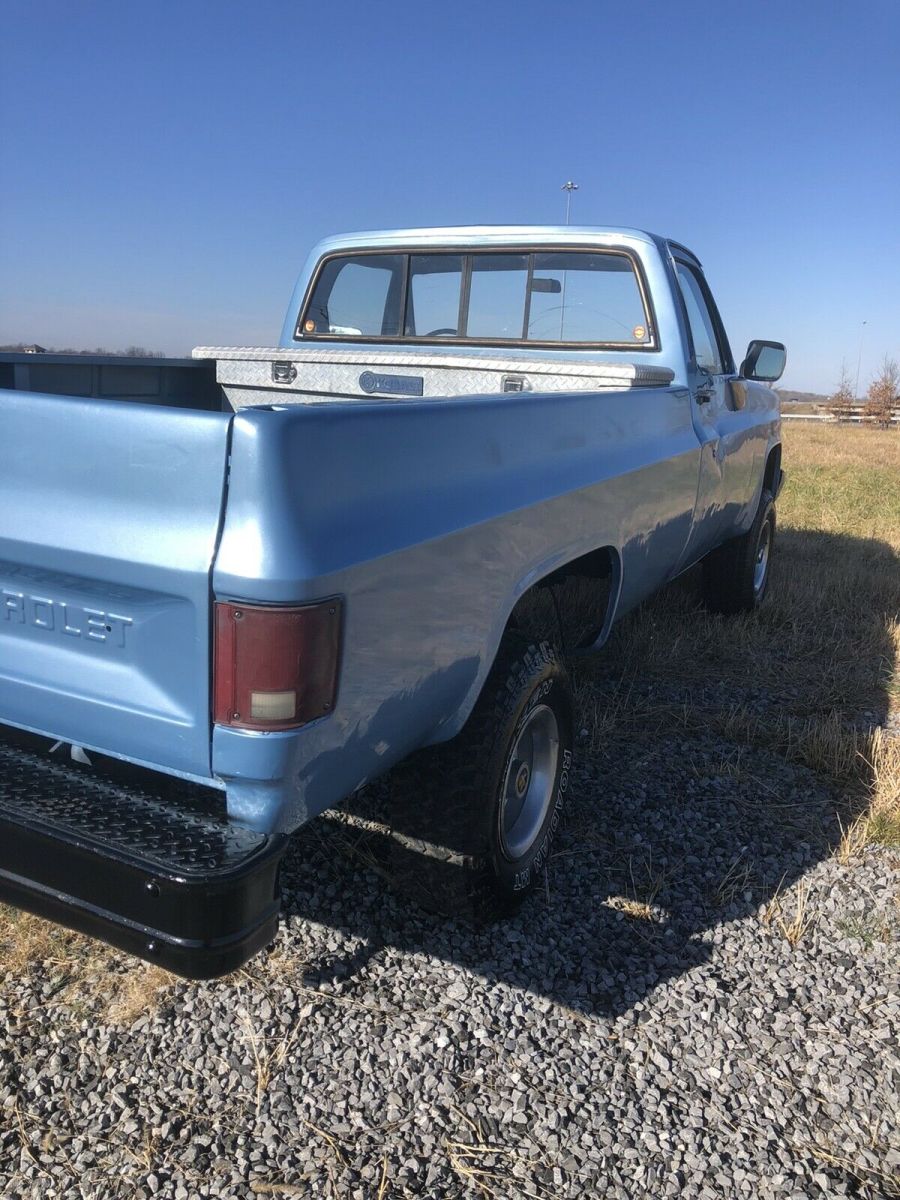 1986 chevrolet k10 pickup blue 4wd manual
