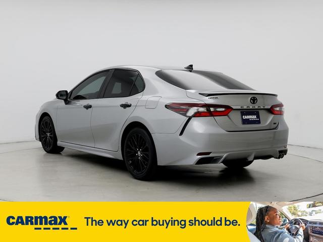 2022 toyota camry se