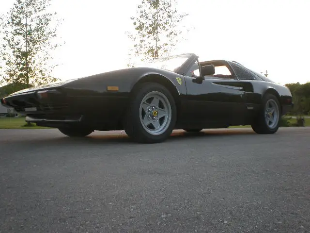 1983 ferrari 308 gts unrestored original paint & interior super nice