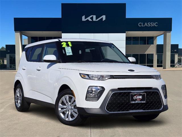 2021 kia soul lx