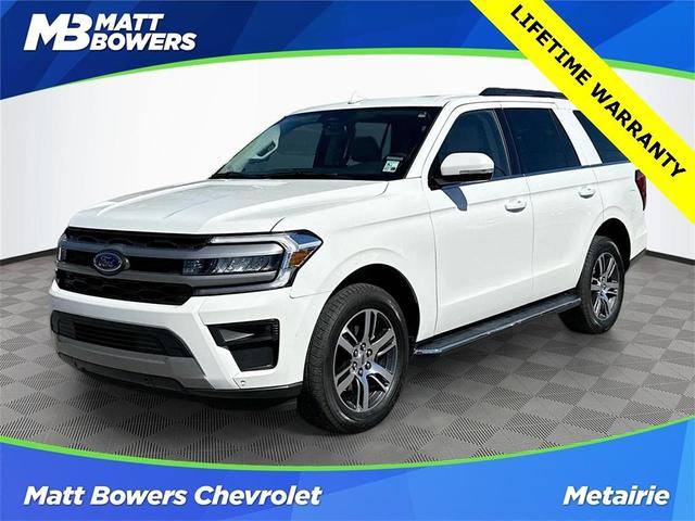 2022 ford expedition xlt