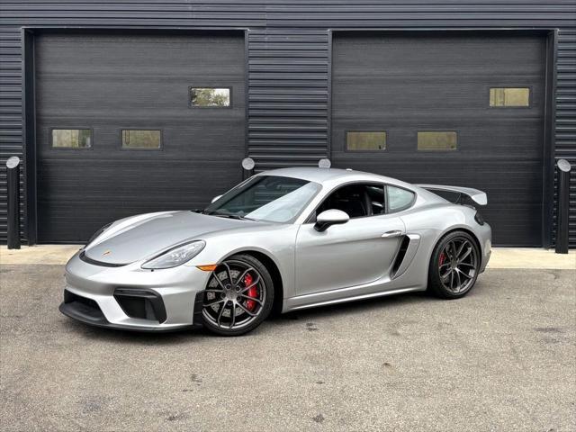 2021 porsche 718 cayman gt4