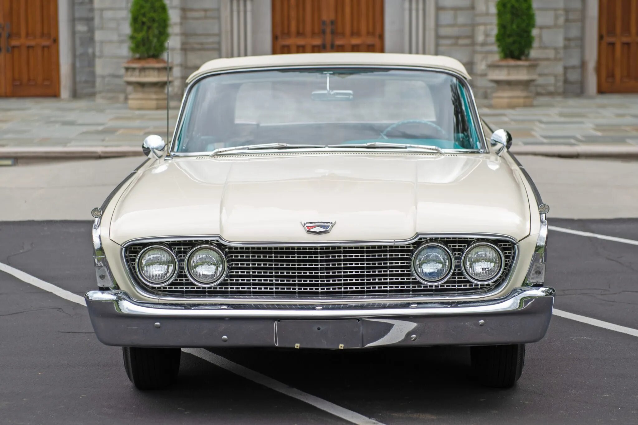 ford galaxie sunliner