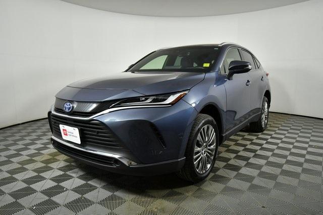 2022 toyota venza xle