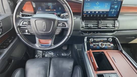 2022 Lincoln Navigator