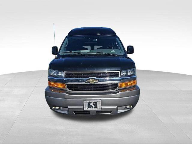 2021 chevrolet express 2500 ls