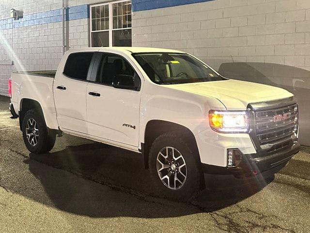 2022 gmc canyon base