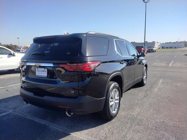 2022 chevrolet traverse lt leather