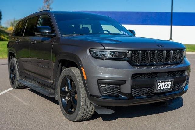 2023 jeep grand cherokee l laredo