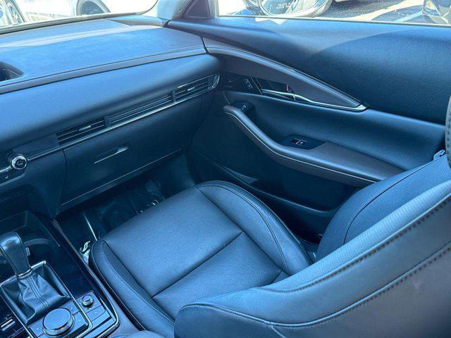 2022 mazda cx-30 premium package