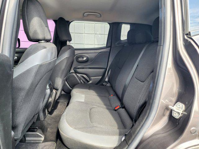 2020 jeep renegade altitude