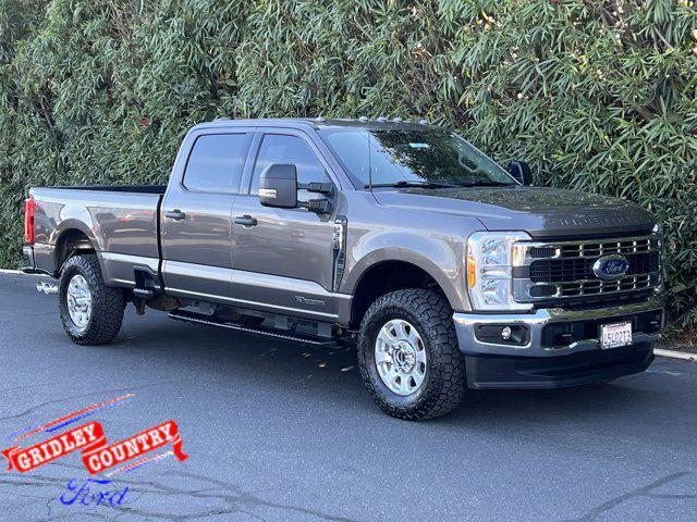 2023 ford f-350 xlt