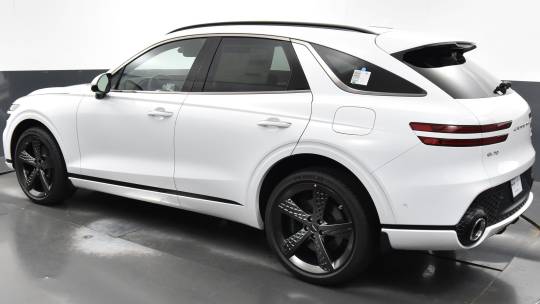 2025 Genesis GV70