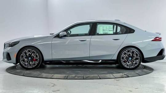 2025 BMW i5