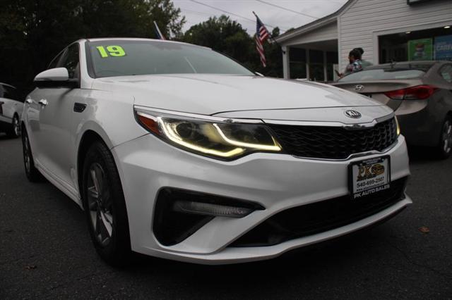 2019 kia optima lx